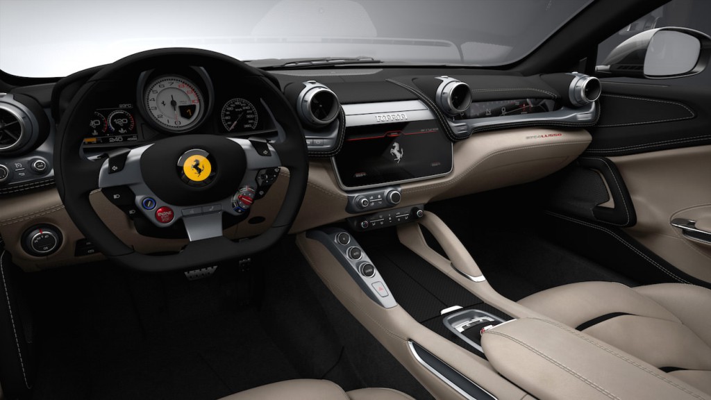 Ferrari_GTC4Lusso5_Luxe