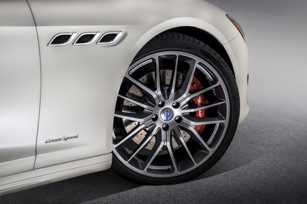 Maserati_Quattroporte2_Luxe