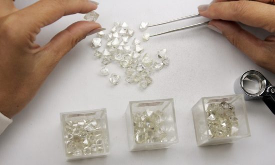 Alrosa_Diamants1_Luxe