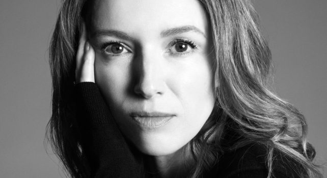 Givenchy : Clare Waight Keller reprend la direction artistique de la maison