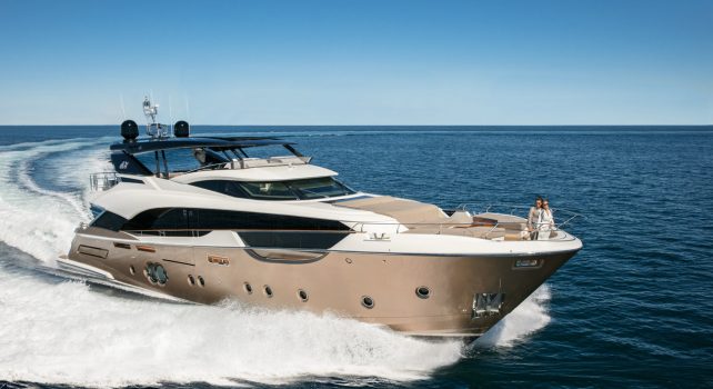 MCY96 : Le yacht de luxe aux multiples récompenses