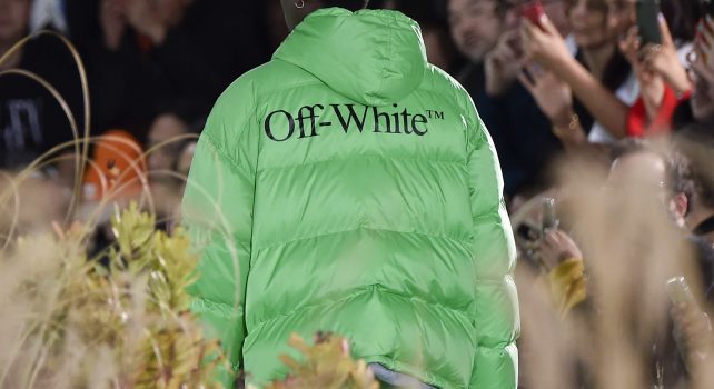 Off-White Homme Automne Hiver 2019/2020 : Public Television, futuriste à souhait