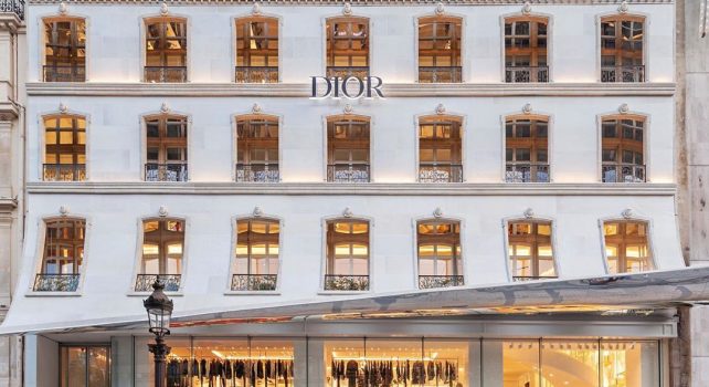 Dior : La maison de couture s&rsquo;installe temporairement sur les Champs-Élysées