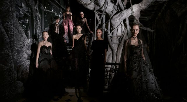 Christian Dior Couture AW2020 : Are clothes Modern ?