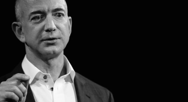 Jeff Bezos : Premier trillionaire de l&rsquo;histoire en 2026 ?