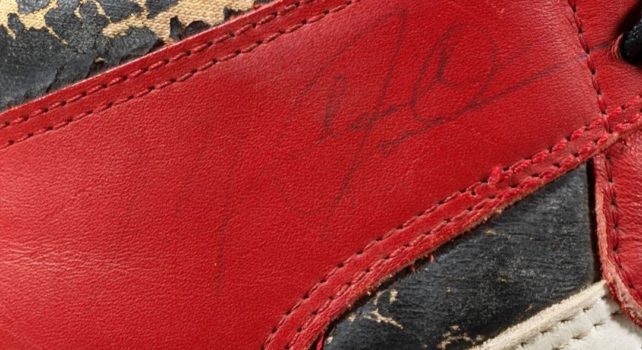 Christie&rsquo;s Nike Air Jordan : Nouveau record de vente avec une paire adjugée $615.000