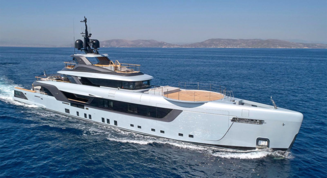 Admiral Geco Yacht : Un superyacht sur-mesure de 55 mètres de long