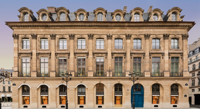Bvlgari « Rome Meets Paris » : La maison ouvre une nouvelle boutique place Vendôme