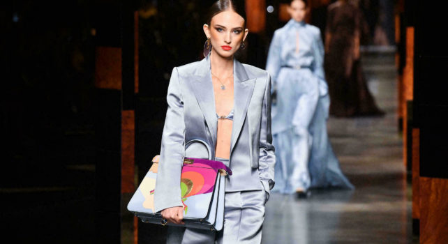 Fendi Printemps/Été 2022 : Ôde à la féminité