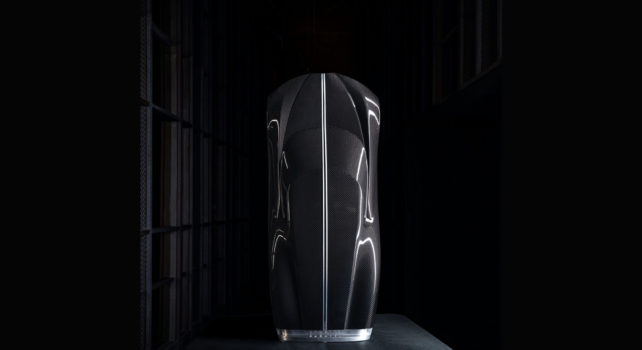 Bugatti x Champagne Carbon « La Bouteille Noire » : Un écrin prestigieux vendu 250.000 dollars