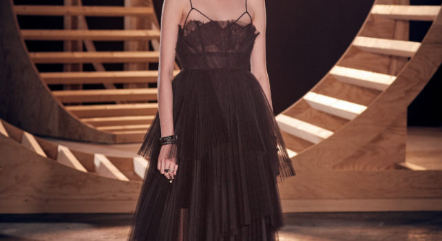 Dior Women&rsquo;s Fall 2022 : Les Femmes de l&rsquo;ombre de Christian Dior