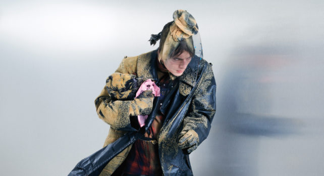 Maison Marginal Automne/Hiver 2023 : Une collection « Co-Ed » aux allures punk-romantique