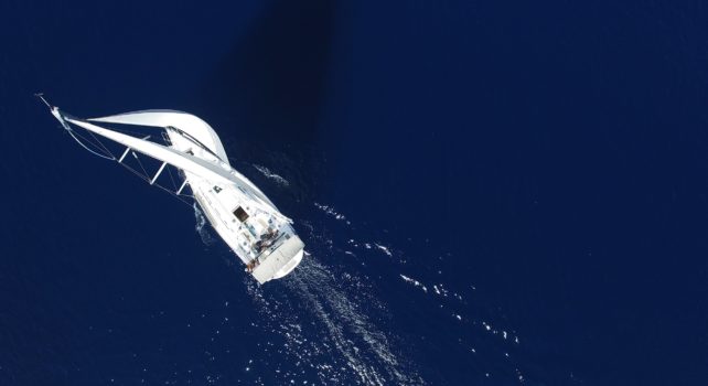 Yachting : Entretenir la peinture de son yacht