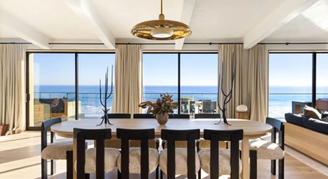 Carbon Beach : Découverte d&rsquo;une villa d&rsquo;exception signée Saffron Case