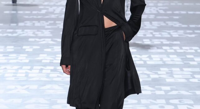 Helmut Lang : « Born to go » le minimalisme moderne signé Peter Do