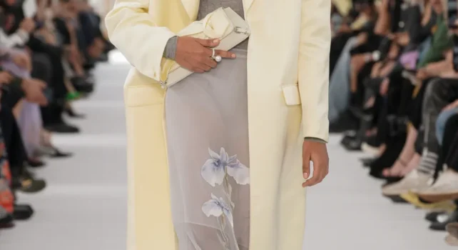 Givenchy Printemps/Été 2024 : Le retour de l&rsquo;élégance
