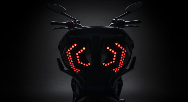 Ducati Diavel for Bentley : Une collaboration exclusive pour un deux-roues d’exception