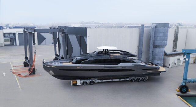 Pershing GTX116 « BYEEE » : Performance et confort dans cette troisième unité livrée en Janvier 2024