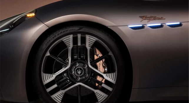 Maserati Gran Cabrio Folgore : Un premier cabriolet électrique