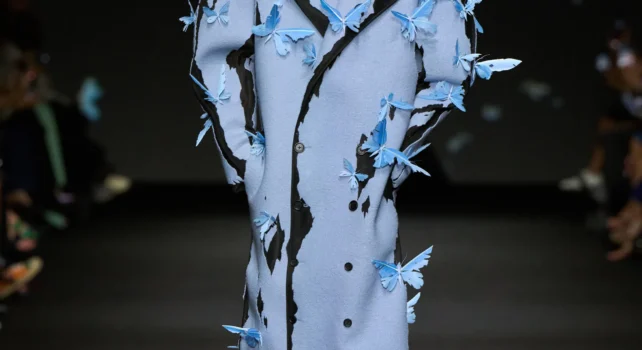 Robert Wun « Time » Haute-Couture Automne/Hiver 2024 : Voyage à travers le temps