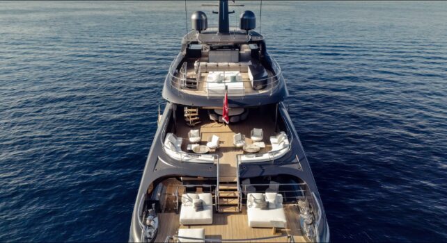 Rossinavi Bel1 : Un superyacht alliant élégance et innovation