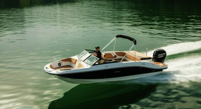 Sea Ray : Day-Boats et Yachts d&rsquo;exception alliant confort, performances et technologies