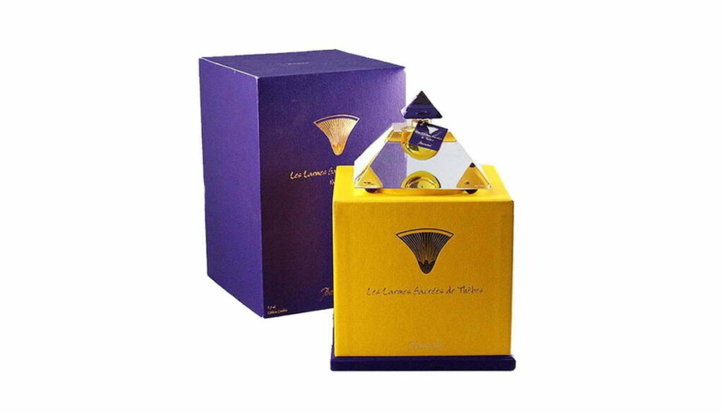 parfums les plus chers du monde : Baccarat Les Larmes Sacrées de Thèbes, pyramide de cristal composée par Christine Nagel