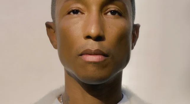 Pharrell Williams décoré de la Légion d’Honneur : Une distinction qui célèbre la créativité plurielle