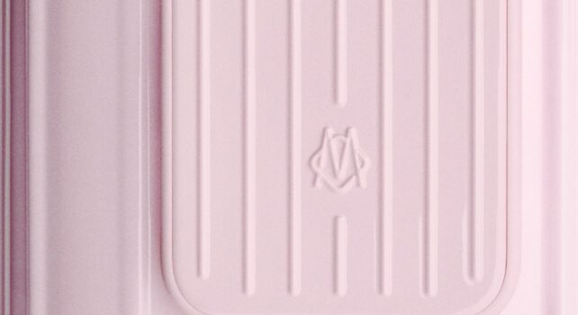 RIMOWA Ballerina Pink : Un rose élégant pour une nouvelle collection transgénérationnelle