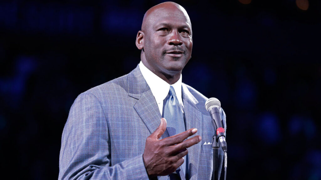 Michael Jordan, sportif le mieux payé de tous les temps avec 4,50 milliards de dollars selon Sportico 2026