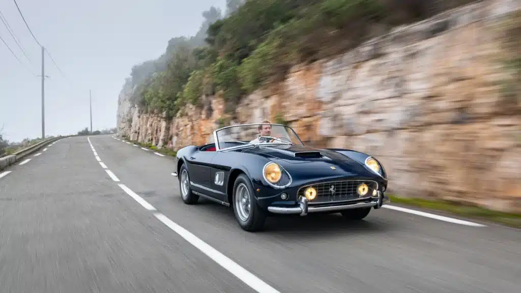 1961 Ferrari 250 GT SWB California Spider par Scaglietti 