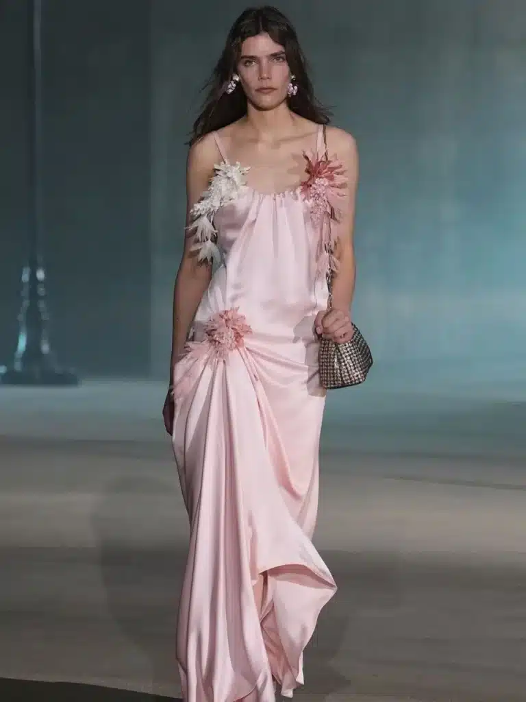 Robe défilé