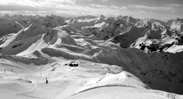 L&rsquo;élégance de l&rsquo;imprévu : Partir au Ski à la dernière minute