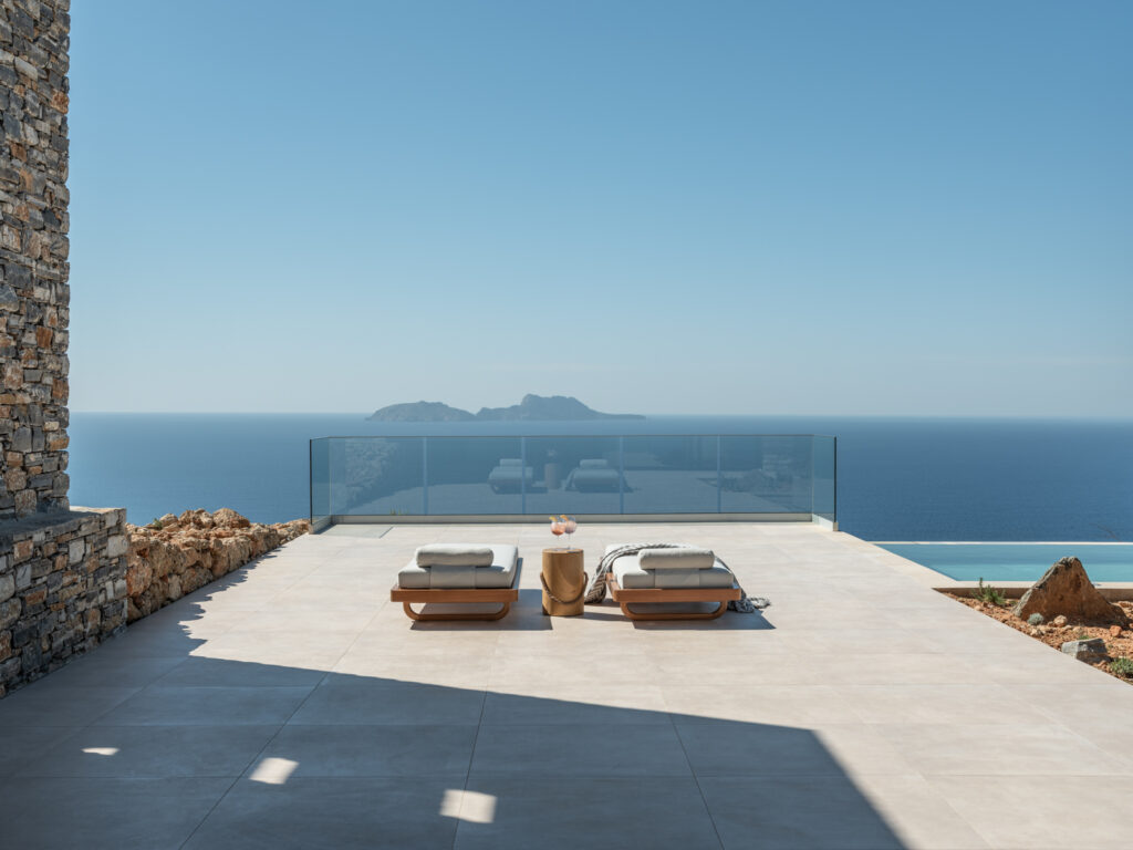 Keras Cliff House terrasse