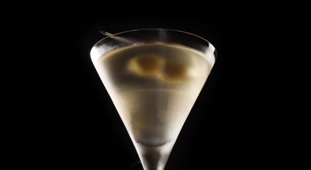 Guide des Cocktails de l&rsquo;Été 2026 : Histoire et Recettes