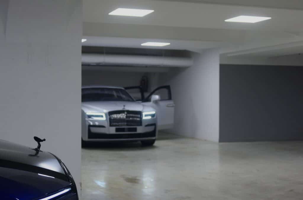 Rolls-Royce Motor Cars Ownership Services : le garage