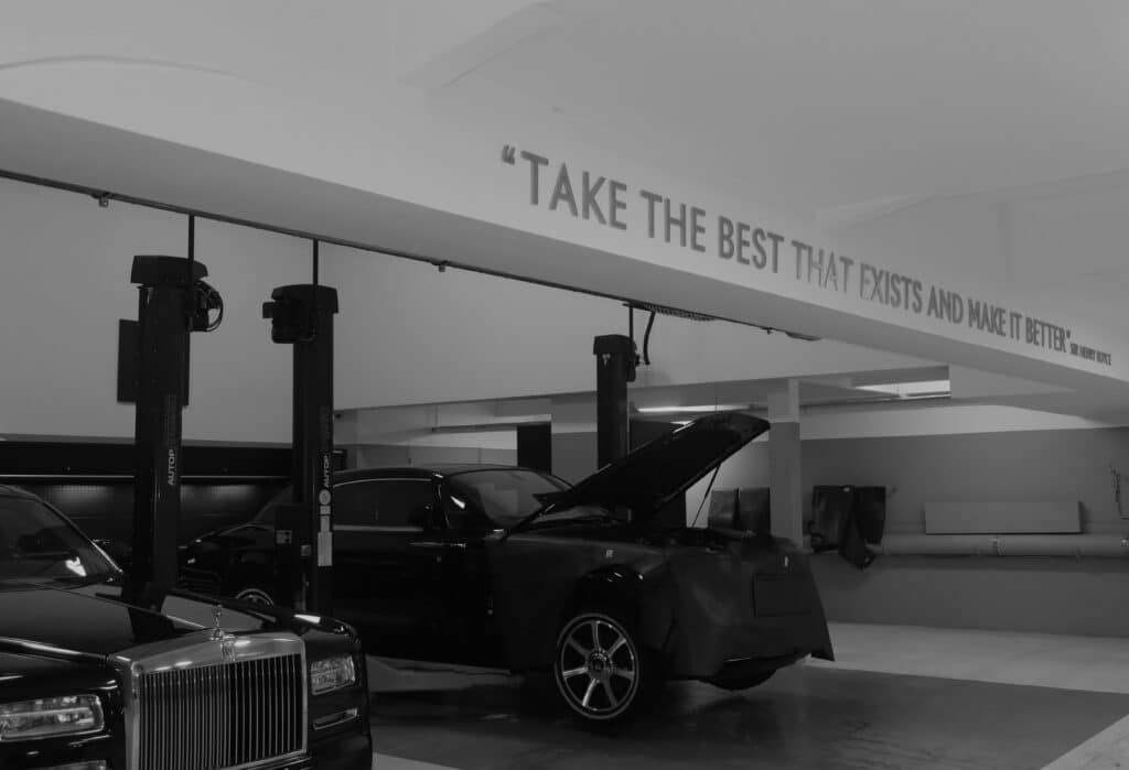Rolls-Royce Motor Cars Ownership Services : le garage