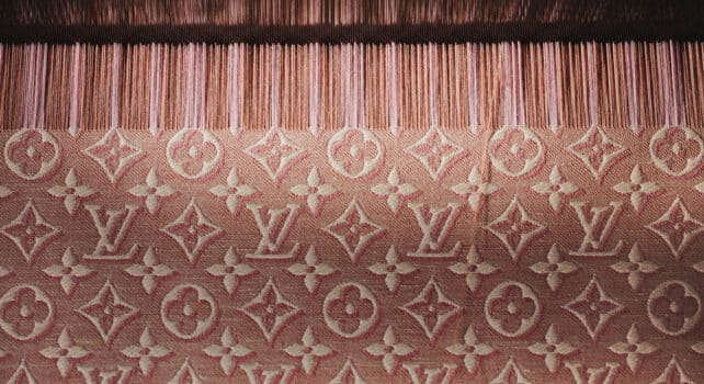 Louis Vuitton Monogram Emblème : l’héritage réinventé pour les 130 ans du Monogram