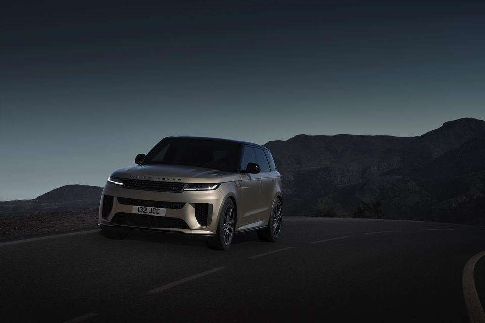 Range Rover SV