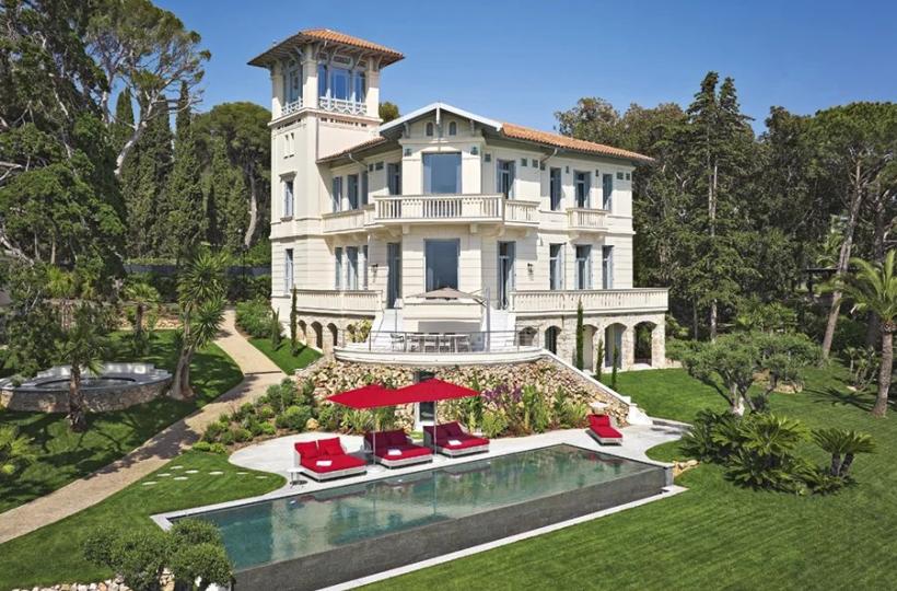 La Villa Saint-Tryphon Les 10 propriétés de luxe les plus chères vendues en France