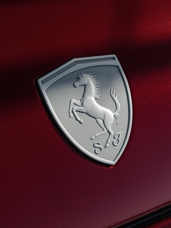 Ferrari 12Cilindri Manuale