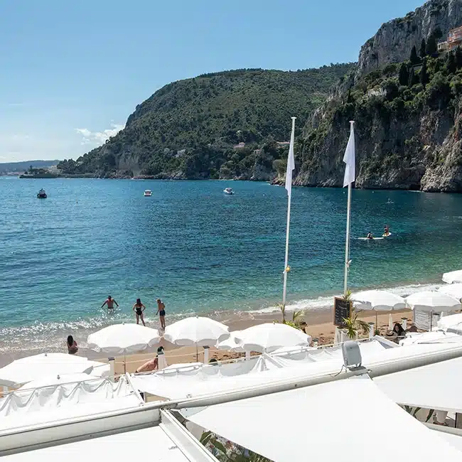 plages privées Riviera : La Réserve de la Mala