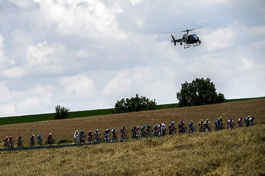 hospitalité VIP Tour de France 2026 : Survol en hélicoptère