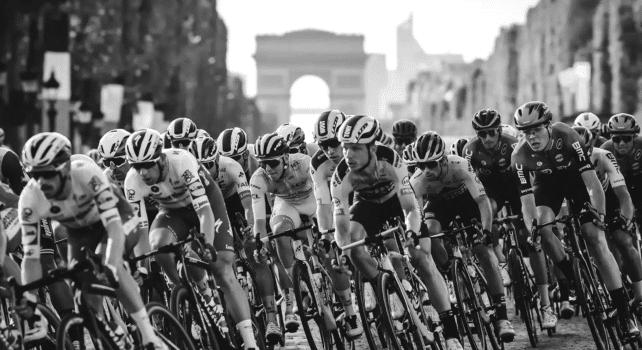 Combien coûte le Tour de France en VIP ? Les tarifs officiels de l&rsquo;édition 2026