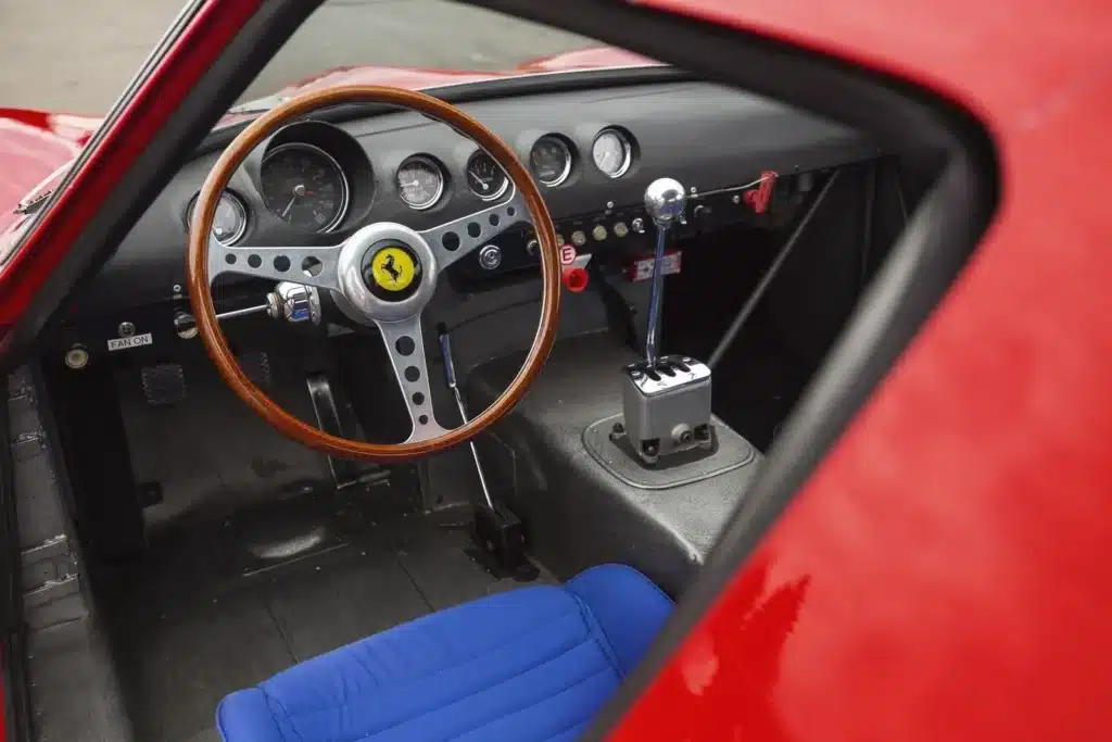 Intérieur de la Ferrari 250 GTO
