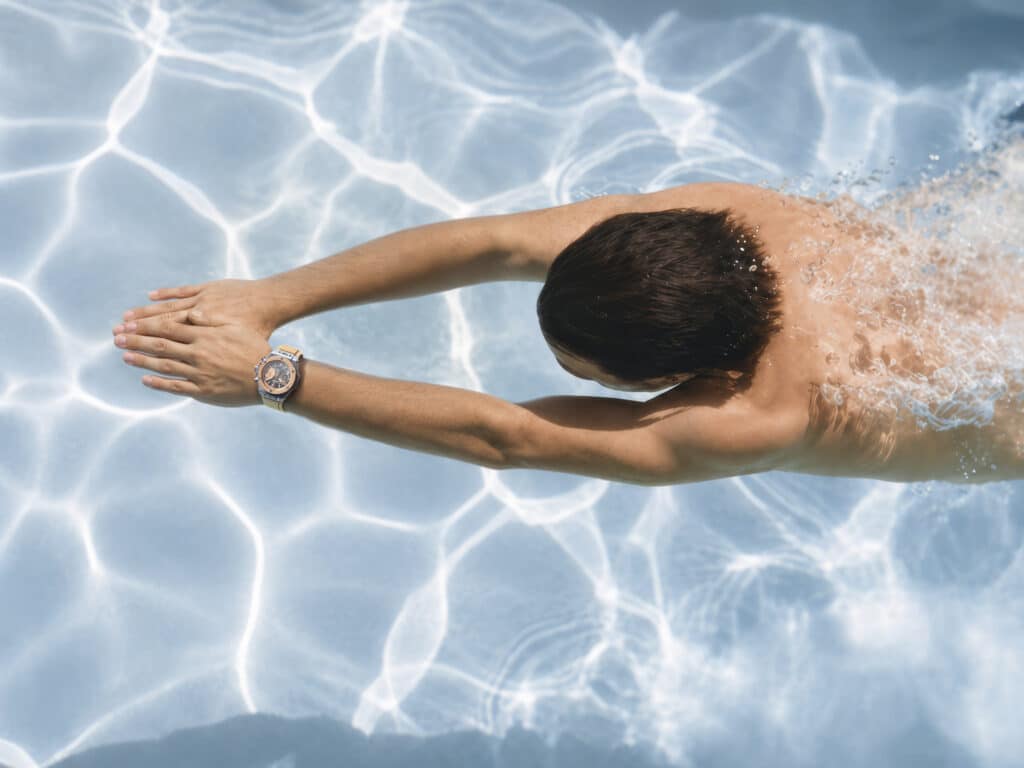 A la mer ou habillé, la Hublot Big Bang Summer vous accompagnera au quotidien