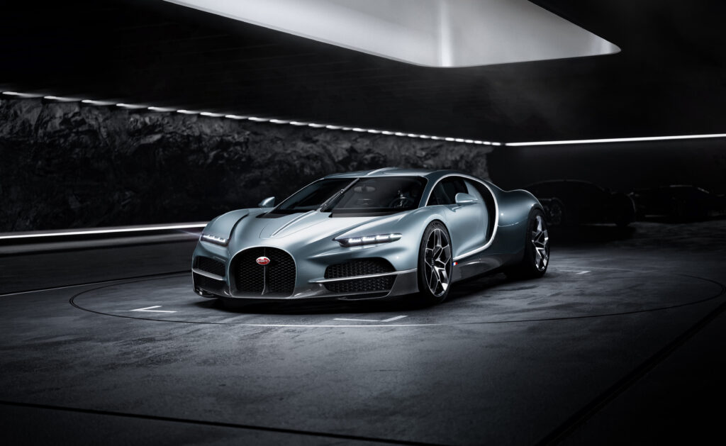 Voitures de Luxe les Plus Convoit&eacute;es au Monde : Bugatti Tourbillon