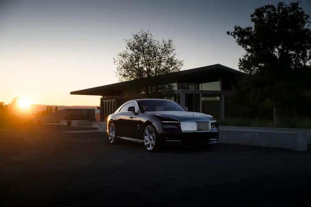 Voitures de Luxe les Plus Convoit&eacute;es au Monde : Rolls-Royce Spectre