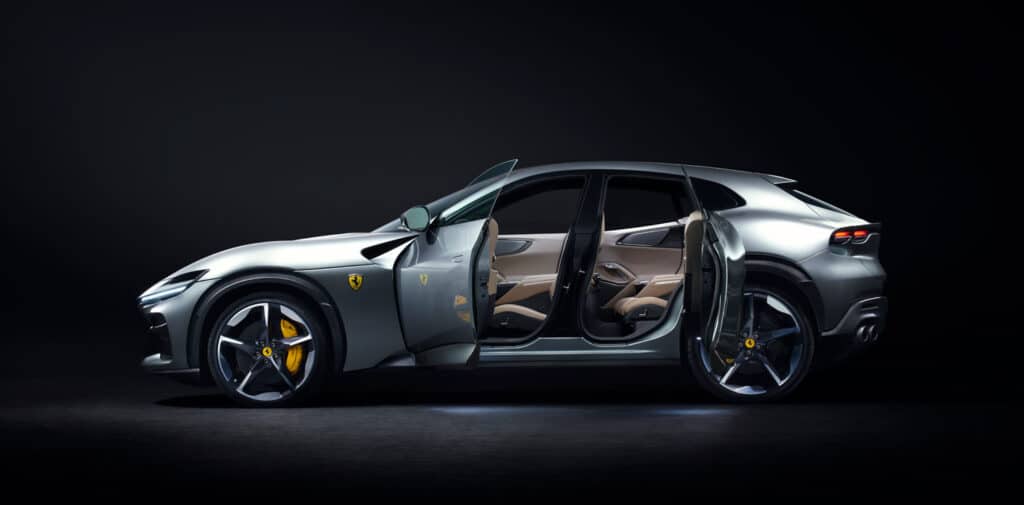 Int&eacute;rieur de la Ferrari Purosangue