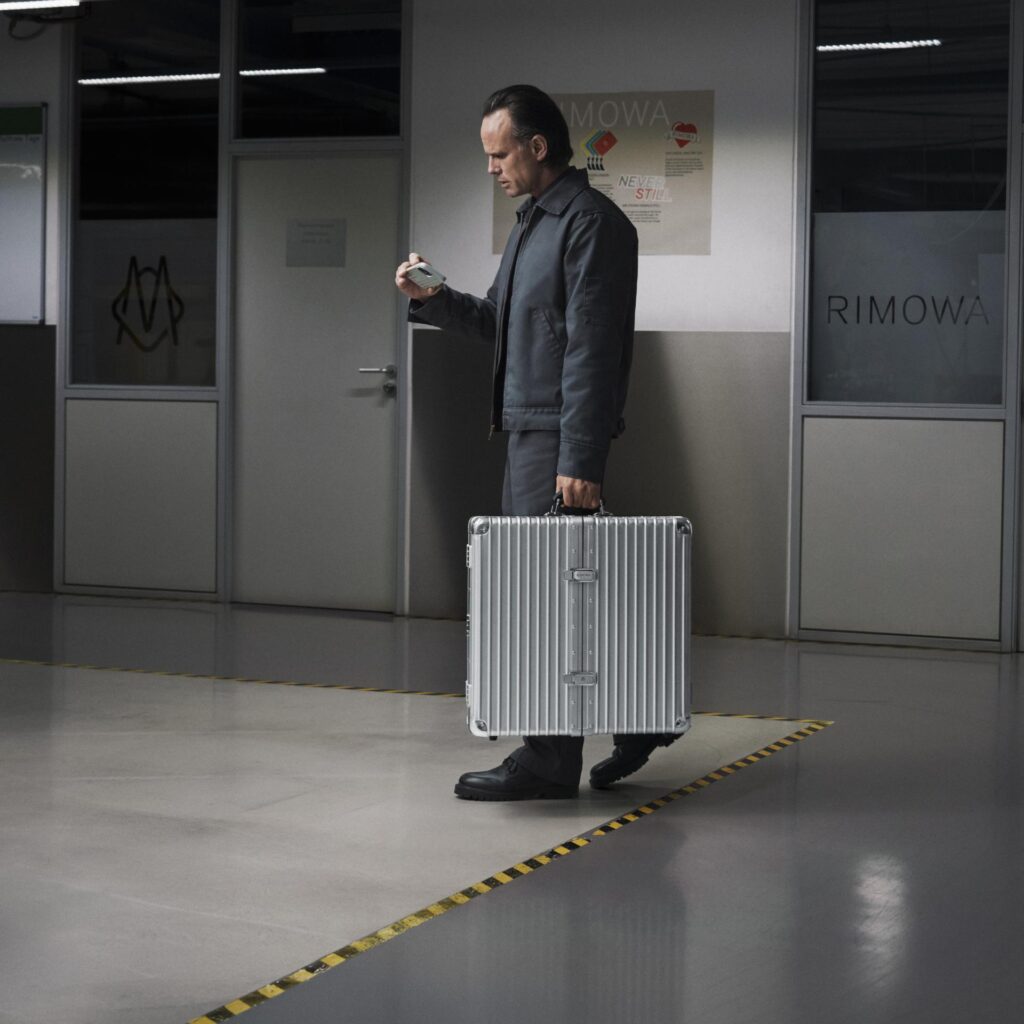 RIMOWA Dartboard Case : Watlon Goggins x RIMOWA